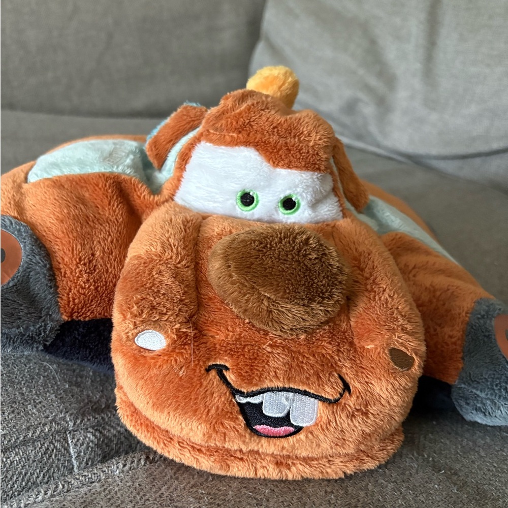 Tow Mater Pillow Pet